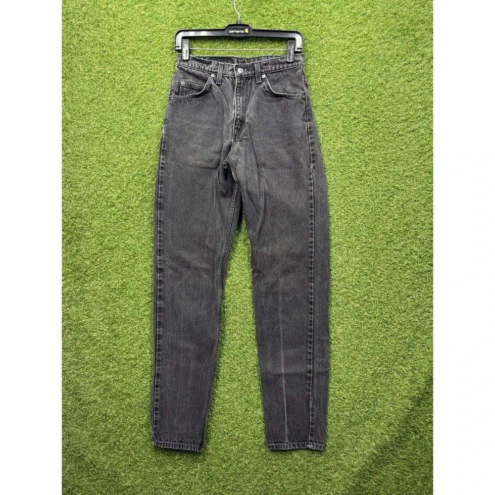 Levis shop confidence